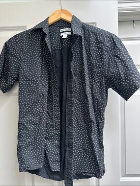 Black Short-Sleeve Button-Up Shirt with Micro Dot Print